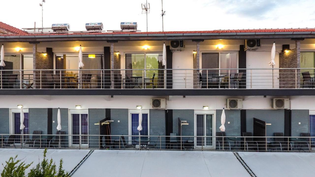 Nikolaidis Apartments نيا بلاجيا المظهر الخارجي الصورة